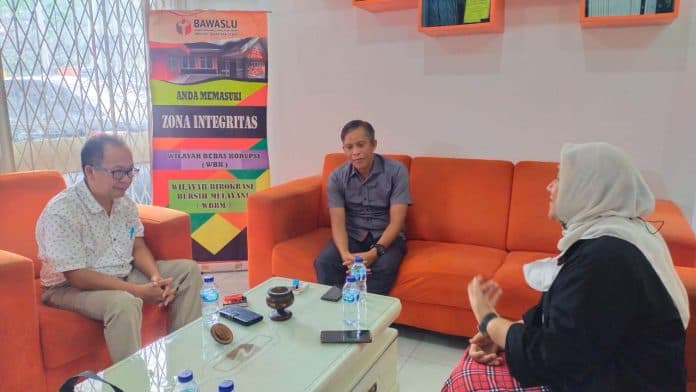bawaslu_sumut_temukan_16_parpol_lakukan_pelanggaran_verifikasi_administrasi