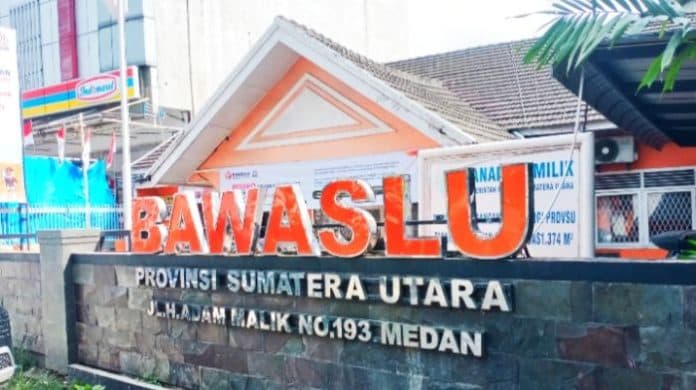 bawaslu_sumut_terima_266_laporan_dan_temuan_pelanggaran_pilkada_serentak