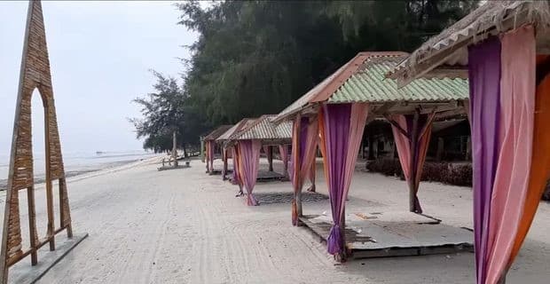 bayar_tiket_masuk_sama_pria_mabuk_pengelola_pantai_usir_pengunjung