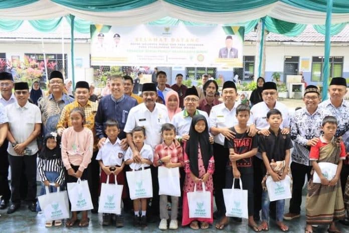 baznas_binjai_gelar_khitanan_massal_peserta_220_orang