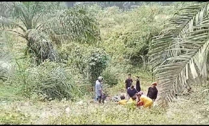 becak_rombongan_rekreasi_masuk_jurang_di_bangun_purba
