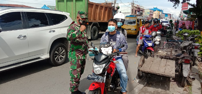 bekangdam_ibb_gandeng_muspika_binjai_utara_gelar_operasi_pendisiplinan_protokol_kesehatan