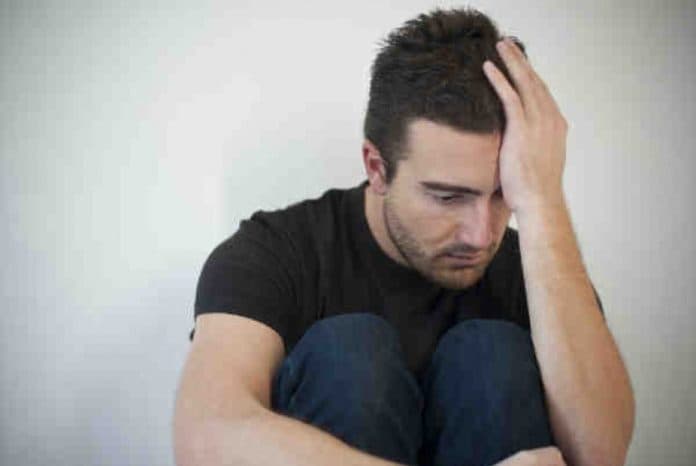 benarkah_pria_bisa_alami_menopause_dini_apa_penyebabnya