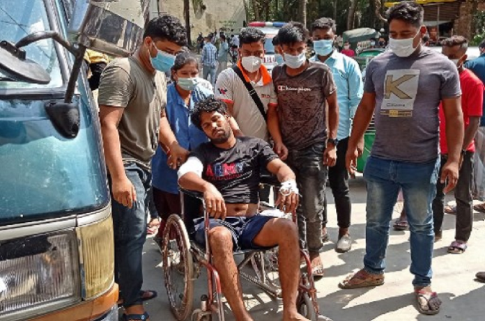 bentrok_dengan_polisi_5_buruh_bangladesh_tewas_ditembak