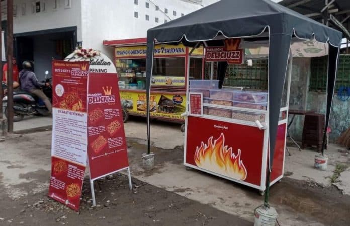 berawal_dari_bazar_makanan_kini_raup_omzet_belasan_juta