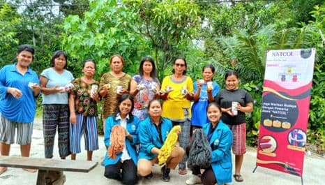 berbisnis_sejak_dini_mahasiswi_unimed_ciptakan_pewarna_alami_ulos_dan_songket