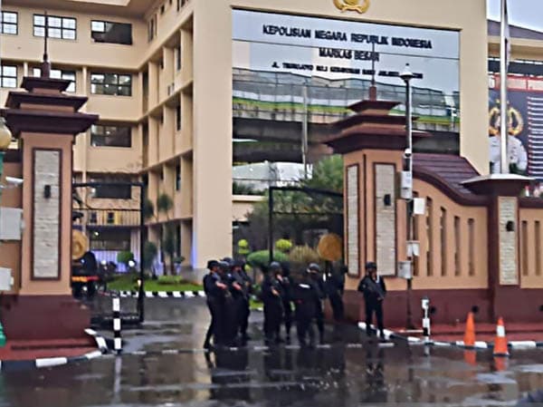 beredar_se_kapolri_tangkap_semua_debt_colector_ini_penjelasan_mabes_polri