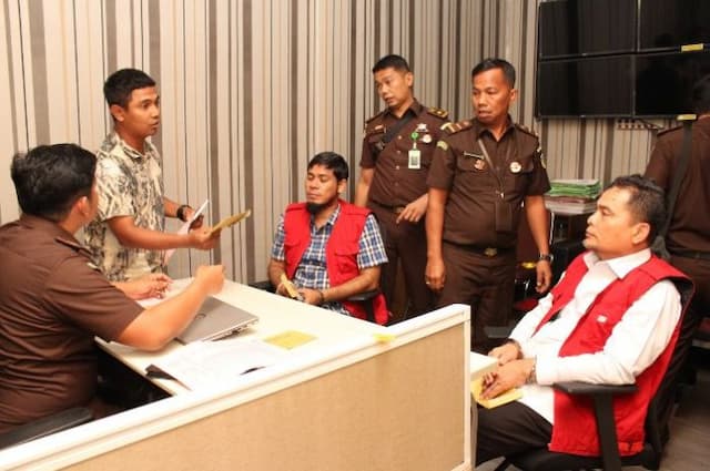berkas_perkara_kadinkes_sumut_dan_rekanan_dilimpahkan_ke_pengadilan_tipikor_medan