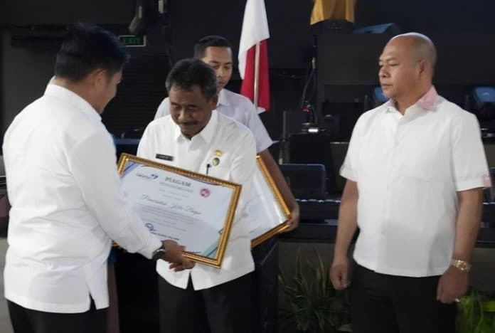 berkomitmen_turunkan_stunting_pemko_binjai_raih_penghargaan_dari_bkkbn_sumut