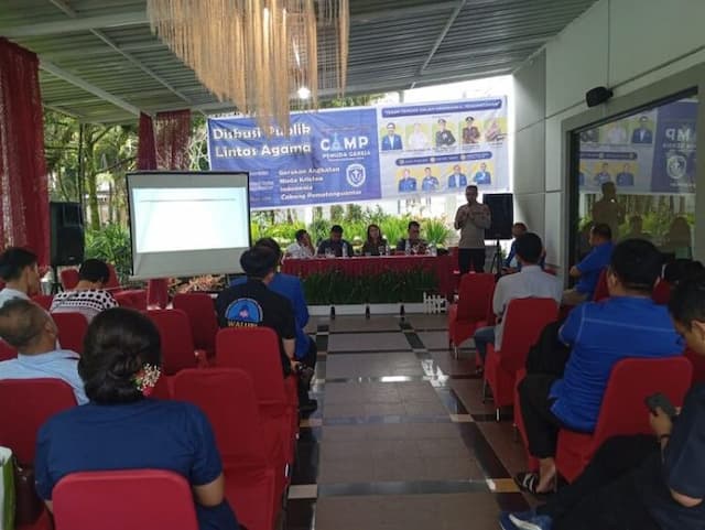 berlebihan_terhadap_ponsel_mengakibatkan_kurangnya_empati_anak_muda