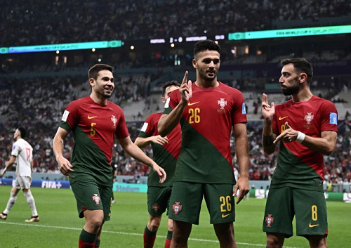 berpesta_gol_benamkan_swiss_6_1_portugal_tantang_maroko_di_perempat_final