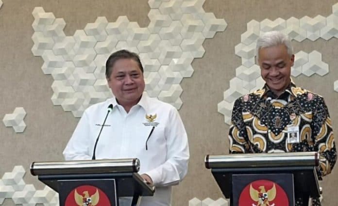 bertemu_airlangga_ganjar_akui_jajaki_percakapan_politik_dan_anggap_kawan_lama
