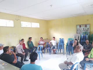 bertikai_lantaran_fitnah_pasutri_dan_warga_berdamai_di_kantor_desa_pabatu_sergai