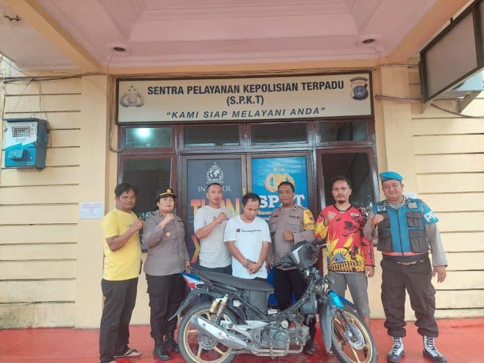 berusaha_kabur_pelaku_pencurian_uang_di_siantar_ditangkap_dari_atas_bangunan_ruko