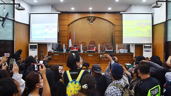 besok_pn_jaksel_batasi_pengunjung_sidang_vonis_sambo_dan_putri