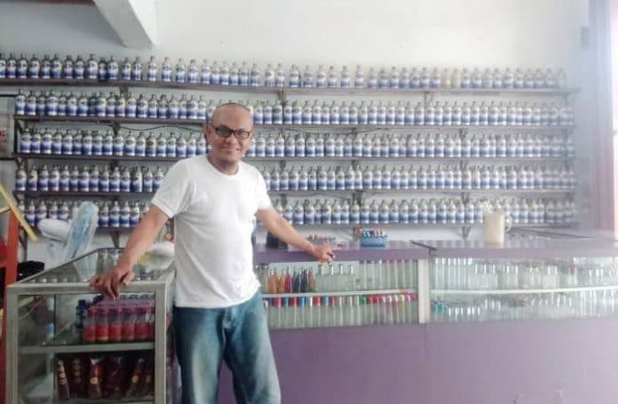 bisnis_isi_ulang_parfum_di_marelan_fokuskan_penjualan_di_e_commerce