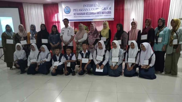 bnn_kota_tebing_tinggi_gelar_kegiatan_intervensi_program_ketahanan_keluarga_anti_narkoba