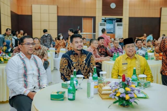 bobby_nasution_hadiri_kick_off_meeting_pemeriksaan_terinci_atas_lkpd