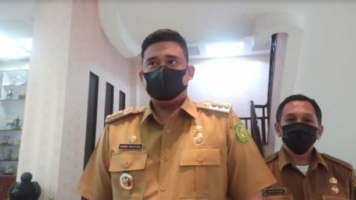bobby_persilahkan_bem_si_sumut_aksi_kembali_asal_tidak_merusak