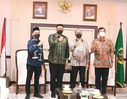 bobby_terima_kunjungan_staf_khusus_menkop_umk_bahas_pengembangan_umkm
