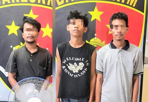 bongkar_rumah_yang_ditinggal_pemiliknya_3_pria_pengangguran_diciduk_polisi