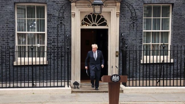 boris_johnson_akhiri_liburannya_di_karibia_demi_pencalonan_pm_inggris