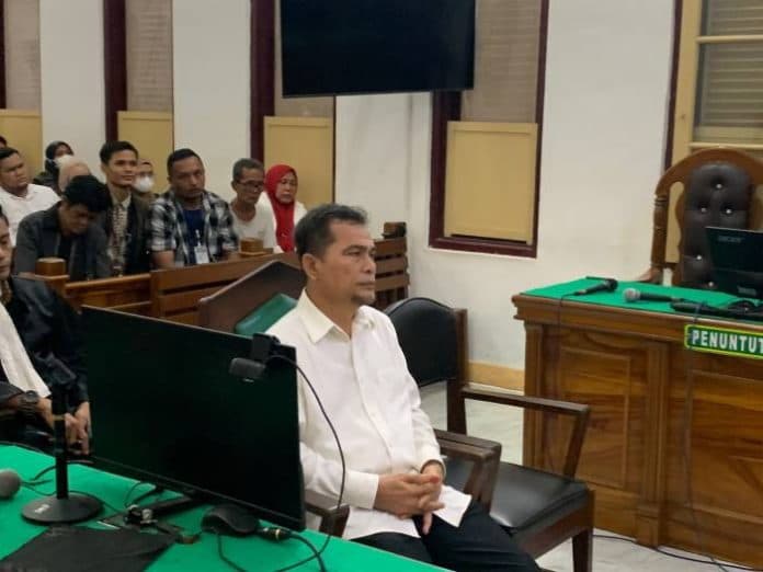 breaking_news_mantan_kadinkes_sumut_divonis_10_tahun_penjara