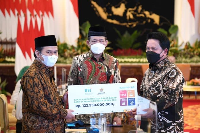 bsi_bayar_zakat_melalui_baznas_sebesar_rp1225_miliar