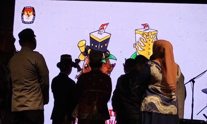 buah_salak_maskot_pilgub_sumut_dan_pilkada_2024_di_padangsidimpuan
