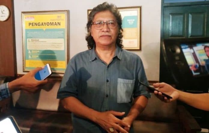 budayawan_cak_nun_dirawat_intensif_akibat_pendarahan_otak