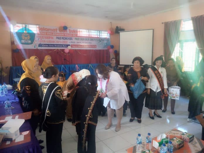 bunda_paud_pakpak_bharat_membangun_generasi_emas_harus_sejak_dini
