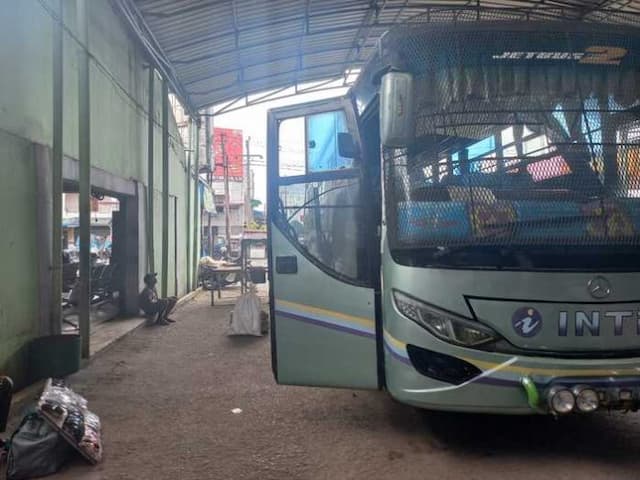 buntut_berhentikan_4_karyawan_pt_intra_dan_sentosa_dituntut_bayar_pesangon_rp205_juta