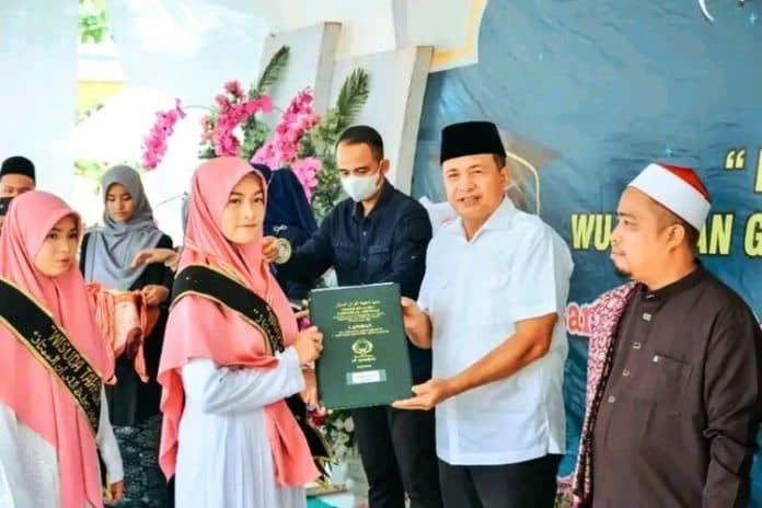 bupati_batu_bara_inginkan_pondok_pesantren_gunakan_sistem_boarding_school
