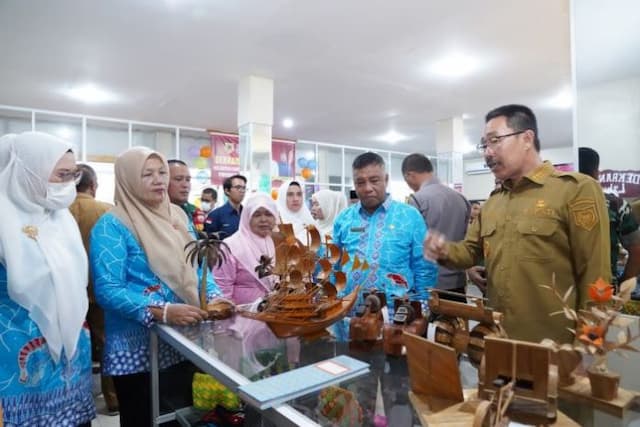 bupati_labusel_buka_grand_opening_gedung_deskranasda