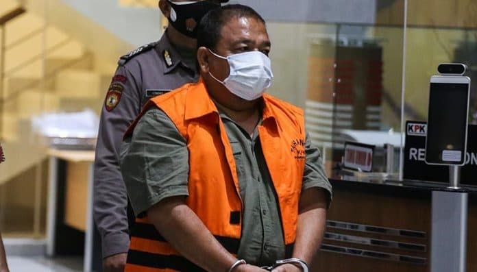 bupati_langkat_nonaktif_dihukum_9_tahun_penjara