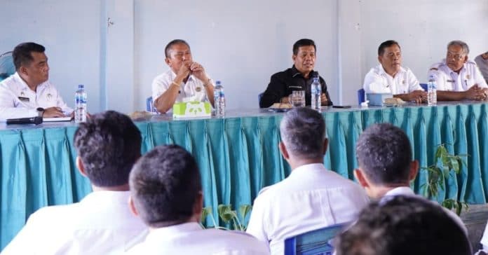 bupati_radiapoh_sinaga_akui_berhasil_membangun_simalungun