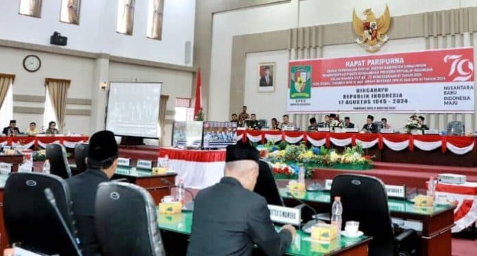 bupati_simalungun_dprd_dengarkan_pidato_kenegaraan_presiden_jokowi