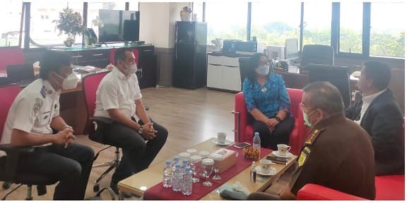 bupati_simalungun_mohon_bantuan_alat_uji_dan_sarana_prasarana_keselamatan_lalu_lintas