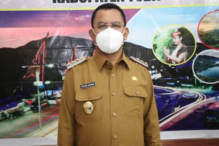 bupati_toba_bangga_adi_manurung_lolos_ke_final_pon_xx_papua