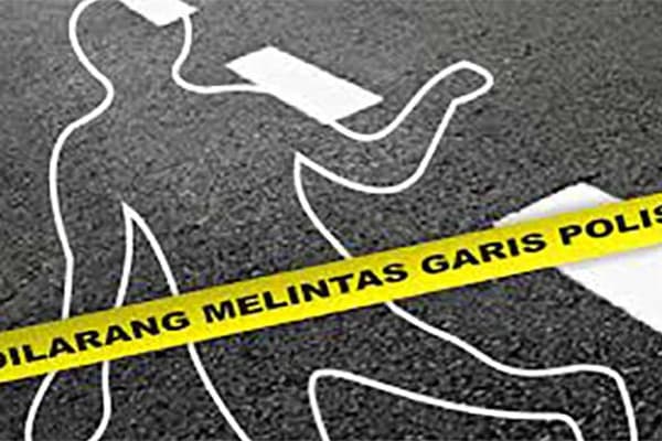 bus_pecah_ban_tabrak_truk_bermuatan_ubin_22_orang_meninggal