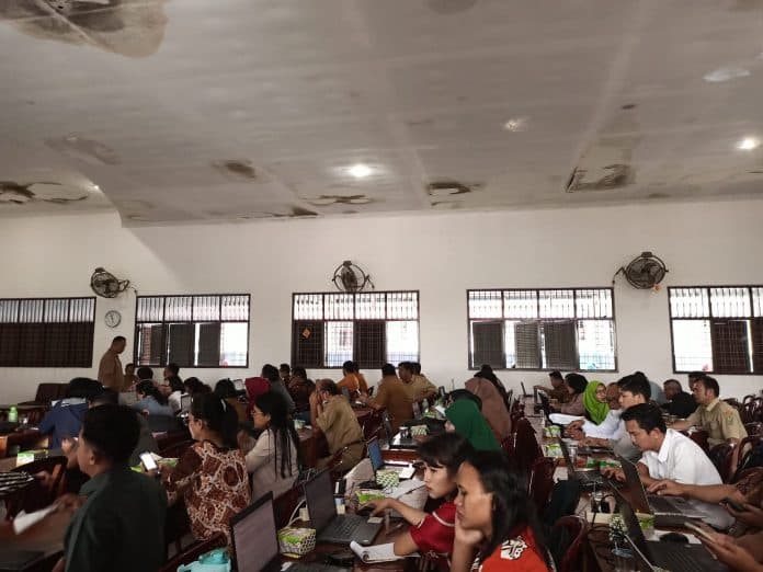 cabdis_pendidikan_siantar_sosialisasi_pengisian_tracer_study_bagi_smk