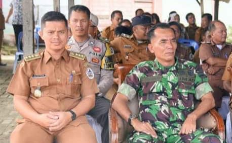 camat_badiri_bungkam_soal_enam_kades_dikumpulkan_paslon_kades_kami_diminta_rp_50_juta