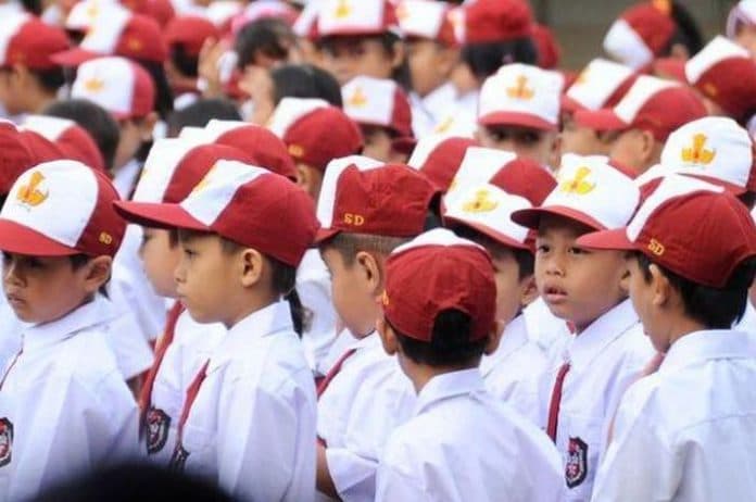 cara_efektif_siapkan_psikologi_anak_saat_hadapi_sekolah_baru