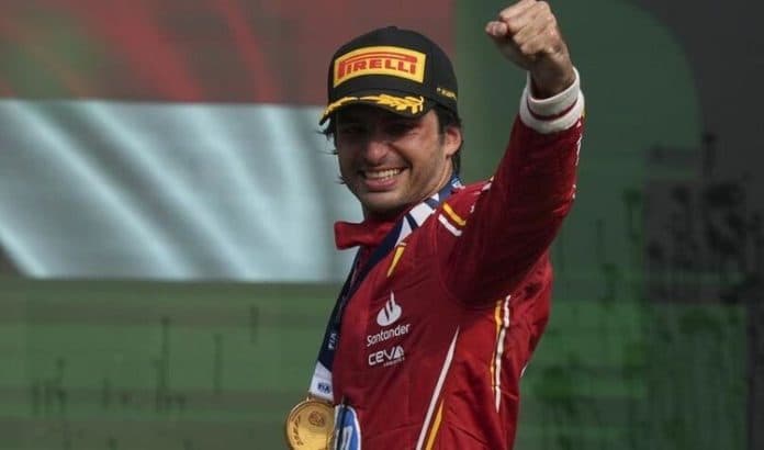 carlos_sainz_berambisi_juarai_4_seri_formula_1_tersisa