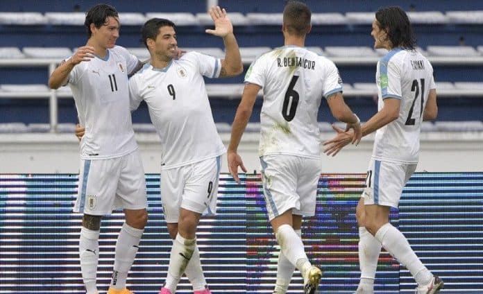 cavani_dan_suarez_kompak_cetak_gol_kolombia_terkapar_3_0