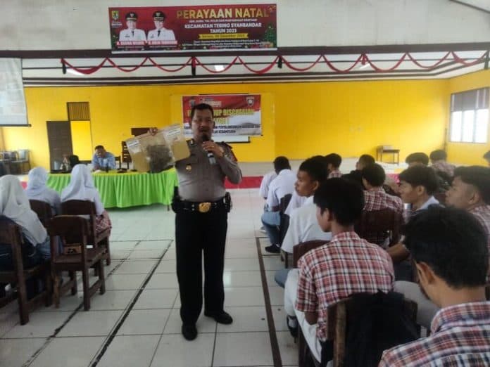 cegah_penyalahgunaan_narkoba_polisi_gelar_fgd_ke_pelajar