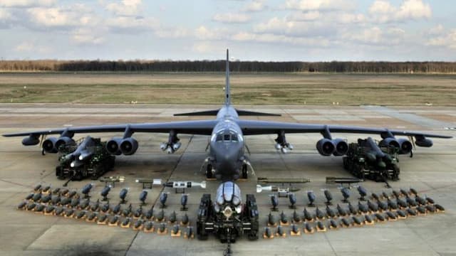 cegat_3_pesawat_pembom_as_rusia_kerahkan_8_jet_tempur