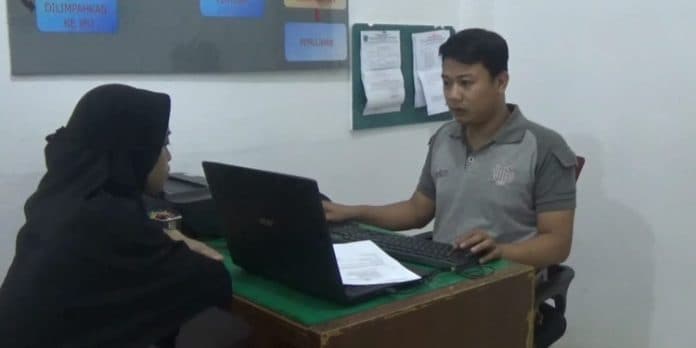 cemburu_mendasari_ibu_kandung_gorok_bayinya_di_labura