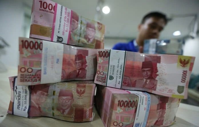 cuma_berdagang_lilin_tiap_bulan_francisco_untung_rp_612_juta