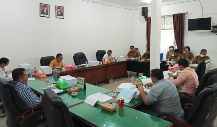 curah_hujan_tinggi_komisi_iii_dprd_siantar_ingatkan_bpbd_soal_pohon_dan_baliho